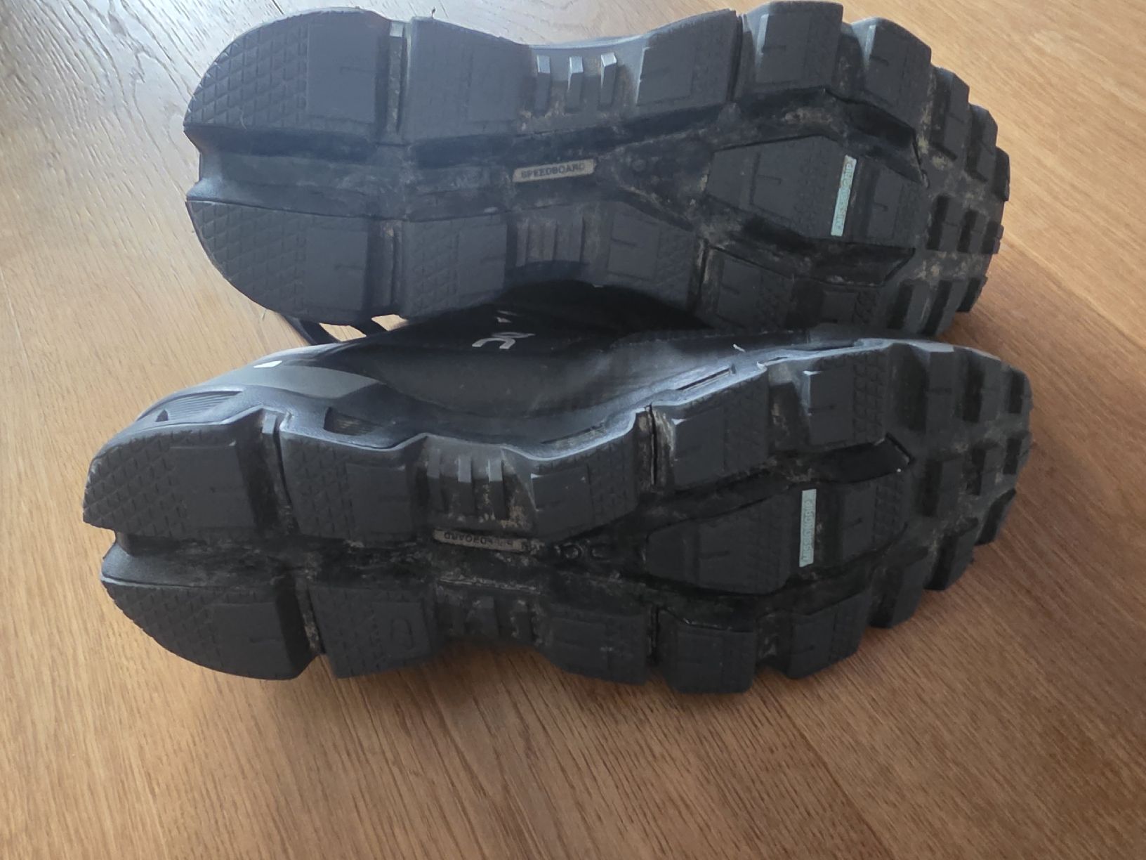 On Chaussures femmes: On Cloudwander Waterproof, Schwarz, Grösse 40.5 – Neuf (Voir description) à Igis par LinPG 3
