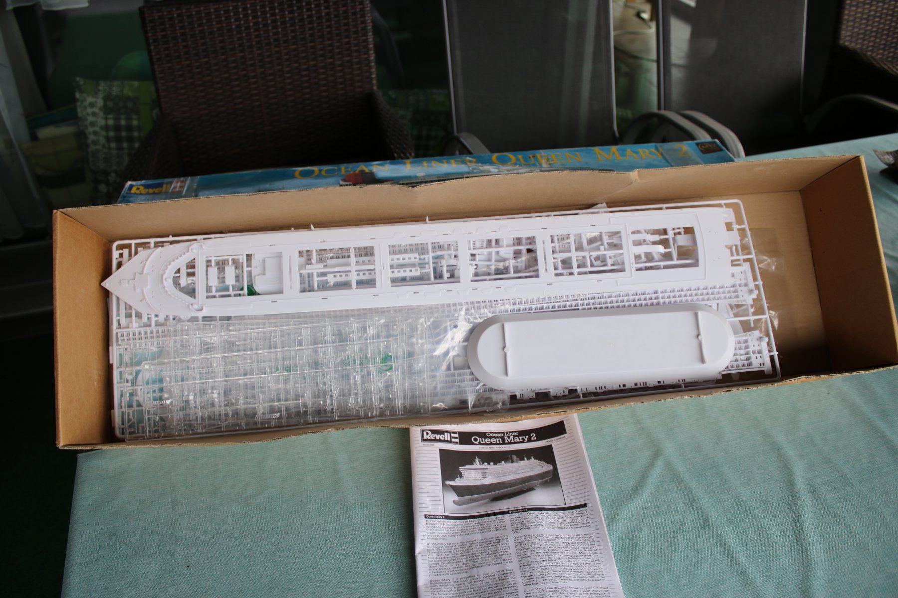 Revell Kit di modellismo & Modellini statici: REVELL  5223   Queen-Mary 2 – Nuovo (secondo la descrizione) da Winterthur venduto da Anef 3