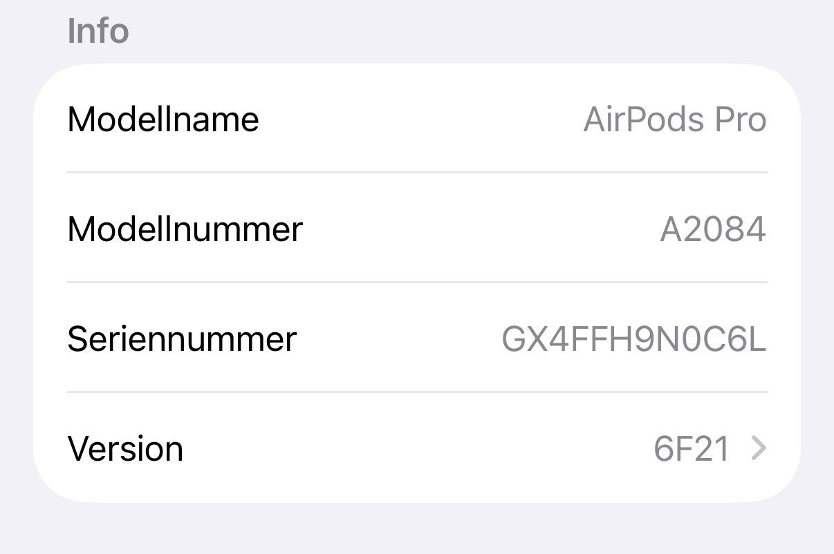 Apple Caricabatterie: Airpods Pro. 1. Generation Ladecase – Usato da Feuerthalen venduto da Sophie3000 1