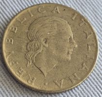 Münze Italien 200 Lire 1979 guter Zustand