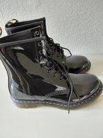 Dr. Martens schwarze Lack neu