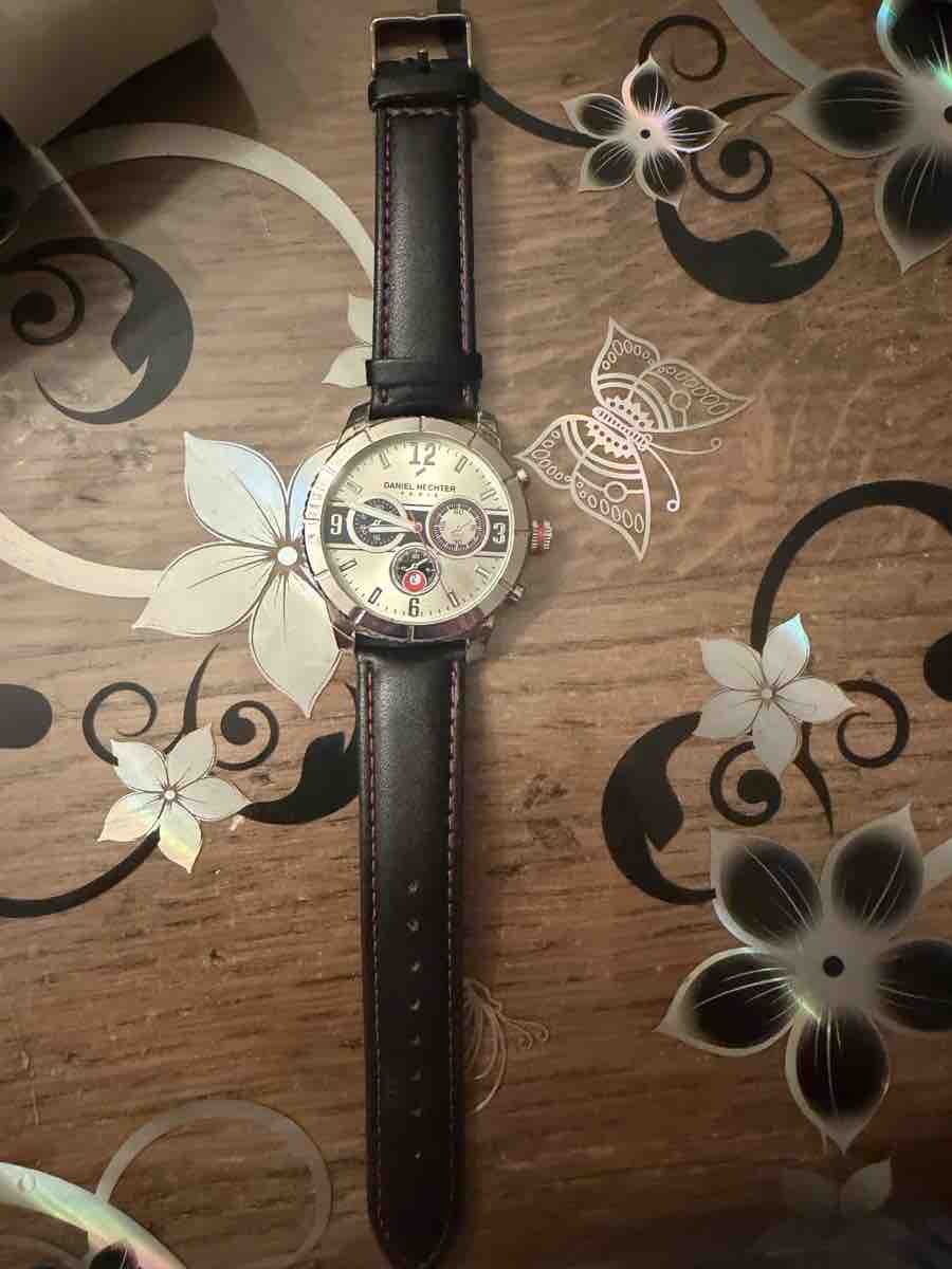 Daniel Hechter Orologi: Daniel Hechter Herren Uhr – Nuovo (secondo la descrizione) da Teufen AR venduto da evi_77q5 2