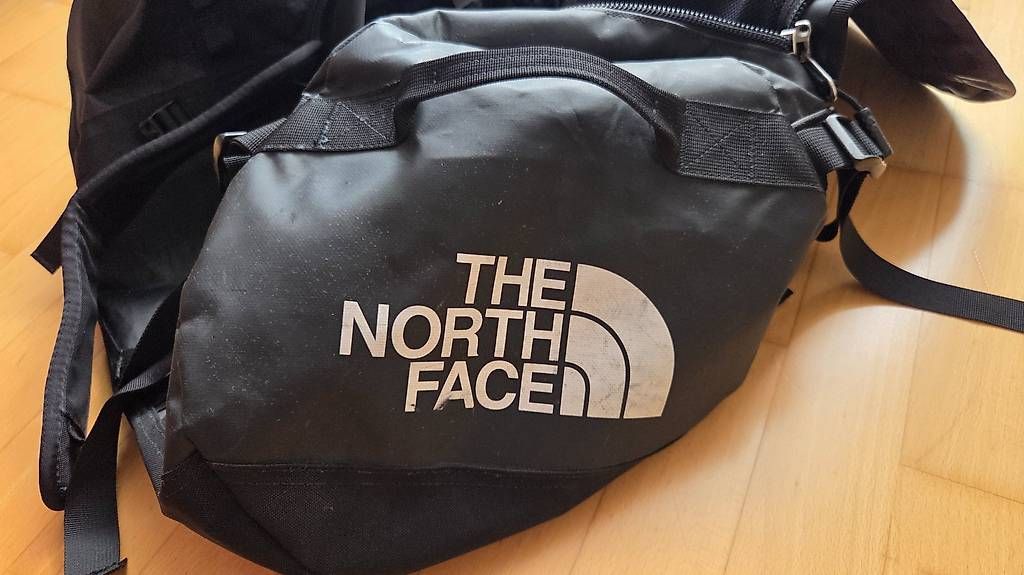 Borse: North Face Duffel S Black – Usato da Bern venduto da noelle21 1