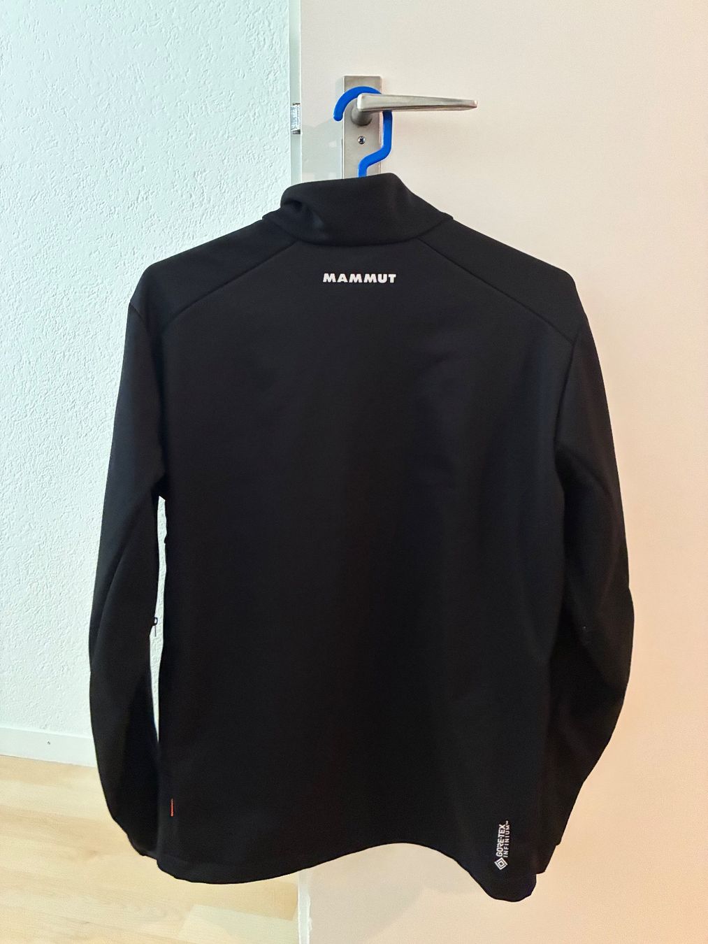 Mammut Jacken: Mammut Softshell Jacke – Gebraucht aus Kriens von adr_bbp8 1