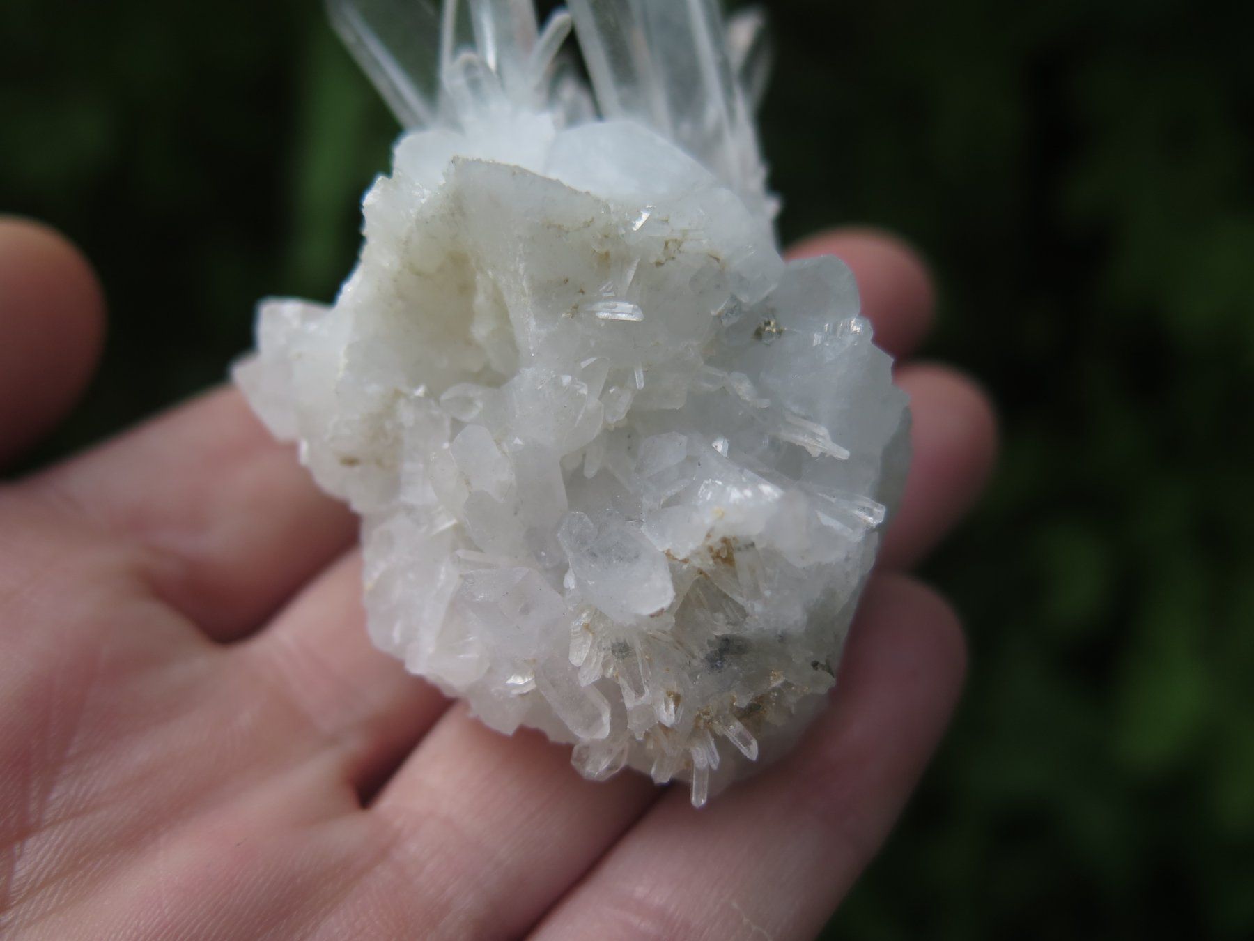 Mineralien & Heilsteine: Bergkristall von Bulgarien – Gebraucht aus Schaffhausen von Yamakana51L8736OQ8 3