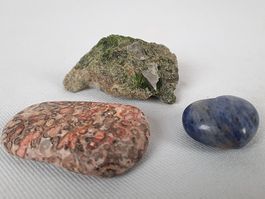 Diverse Mineralien