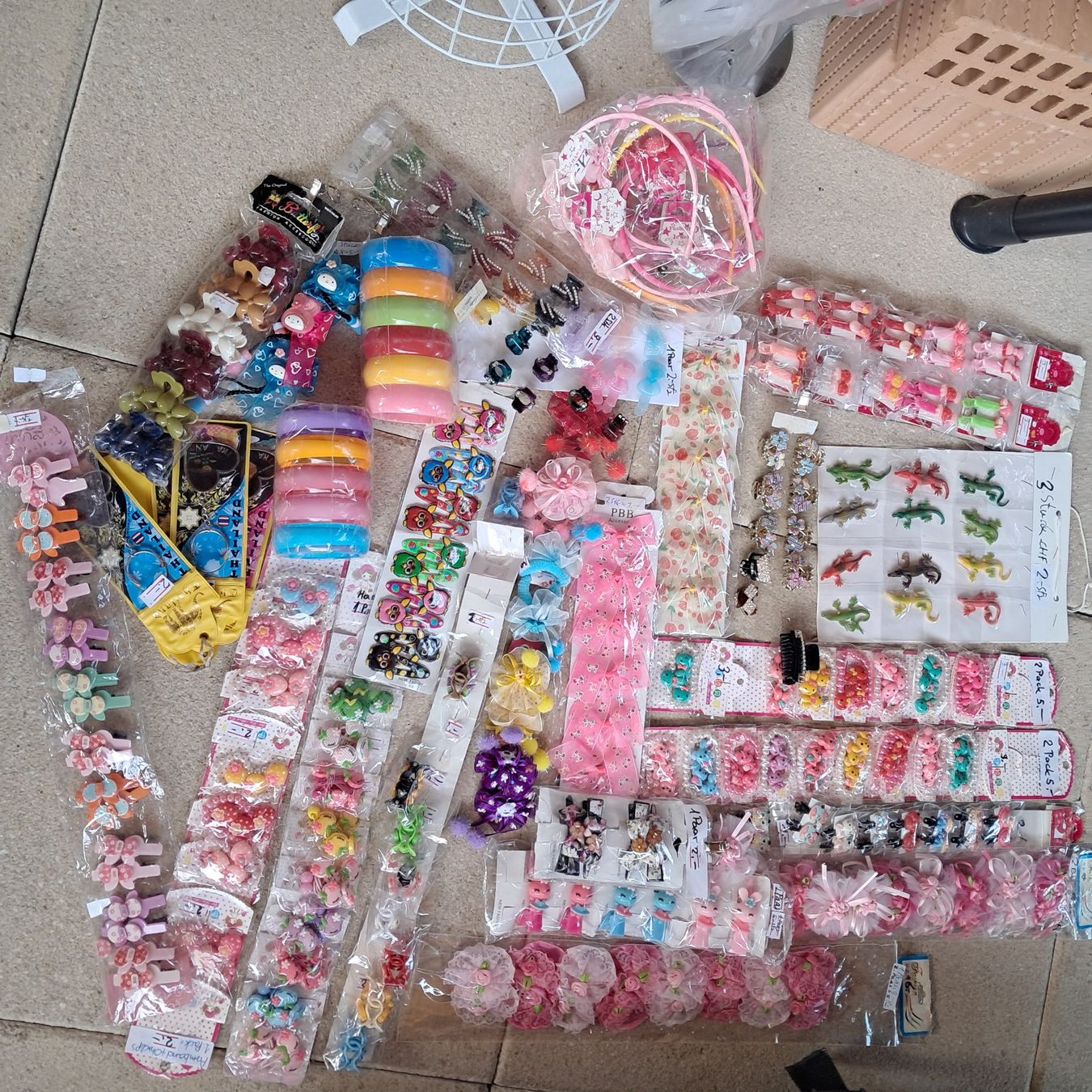 Jouets: Kinderschmuck – Neuf (Voir description) à Burgdorf par Smile-Shop383 1