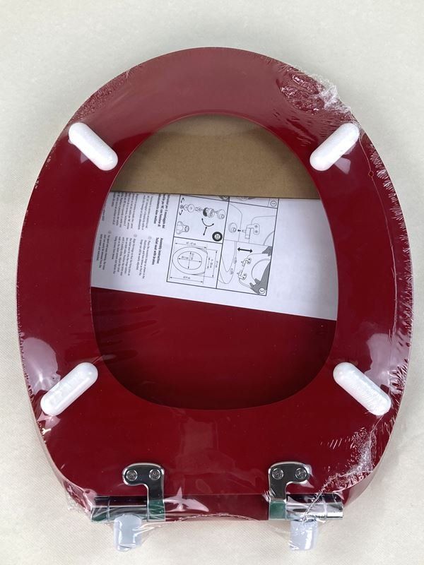 Diaqua WC: DIAQUA | WC Sitz | Bilbao | Rot – Nuovo (secondo la descrizione) da Wittenbach venduto da Restwert_St-Gallen 1