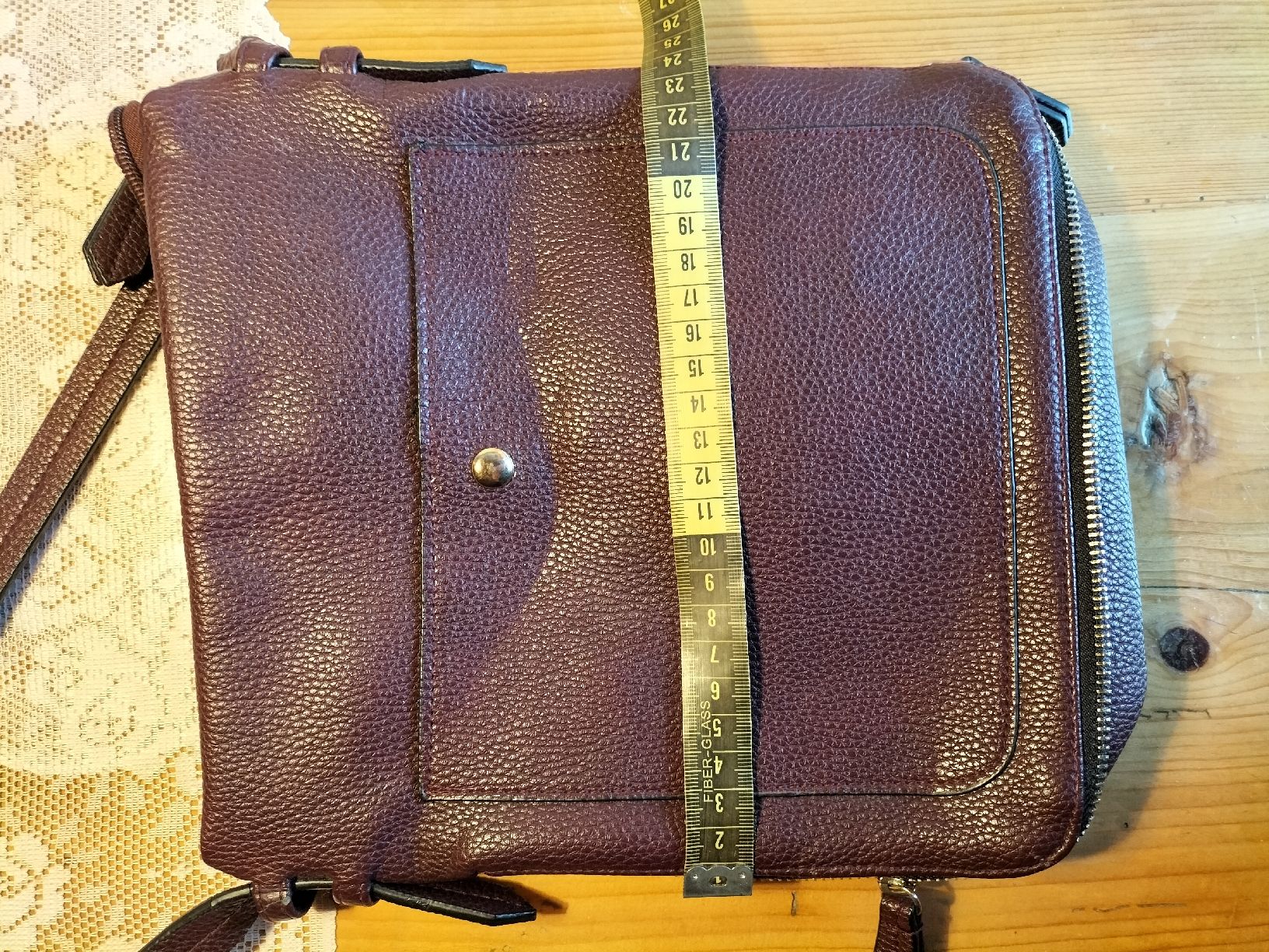C&A Borse da donna: C&A Handtasche, Umhängetasche, bordeauxrot – Usato da Schaffhausen venduto da sunsetever 2
