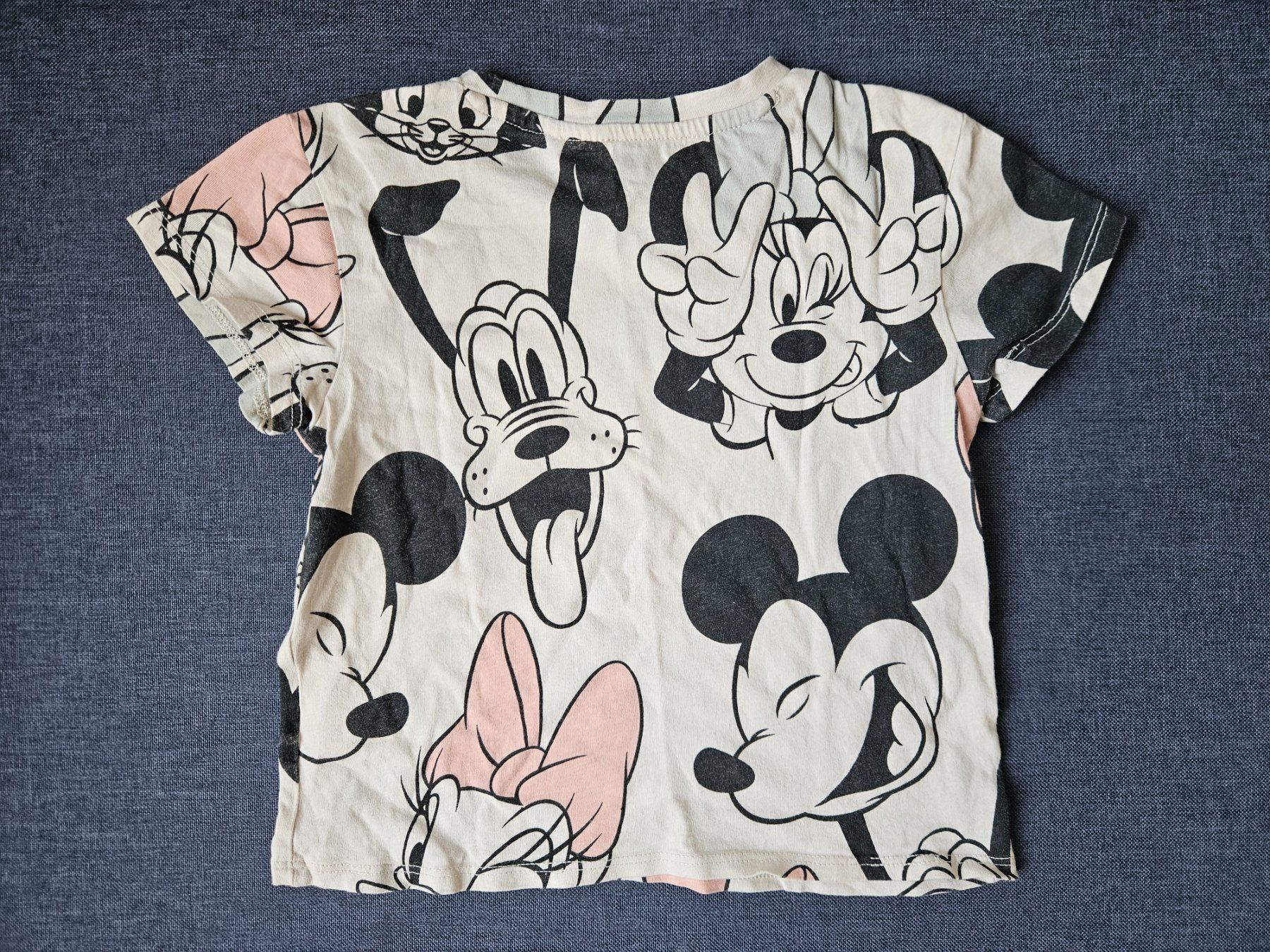 H&M Camicie, T-shirt & Polo: T-Shirt Mickey Mouse Gr. 104 – Usato da Worb venduto da jun_fj8w 1