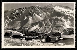 AK Arosa, Arosa-Kulm, Ortsansicht mit Schafrücken im Winter