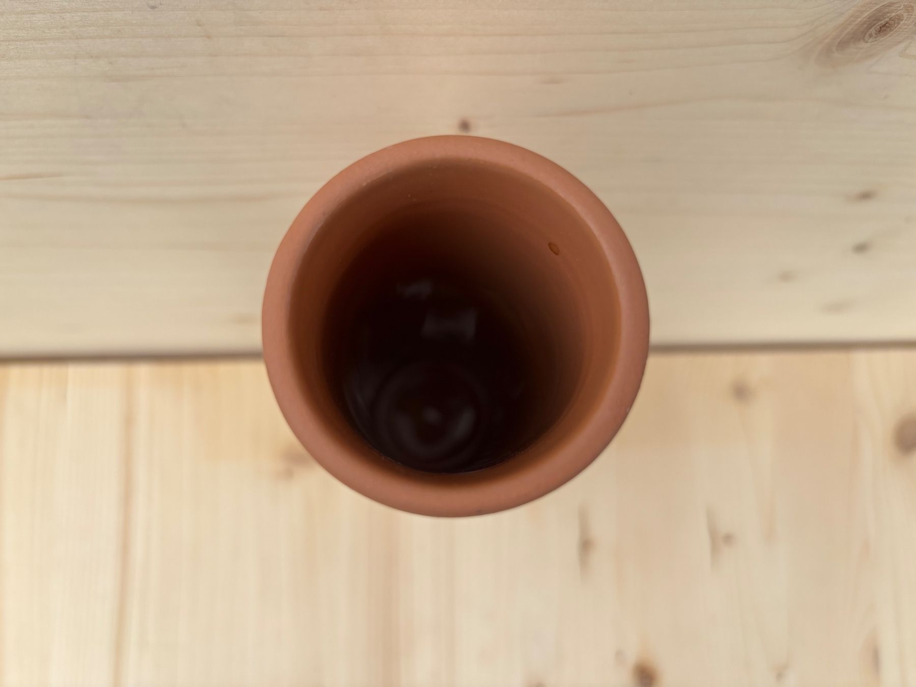 Vasi & Recipienti: Atelier Agave Vase Chimney Small Terracotta – Usato da Feldbach venduto da Olive1 4