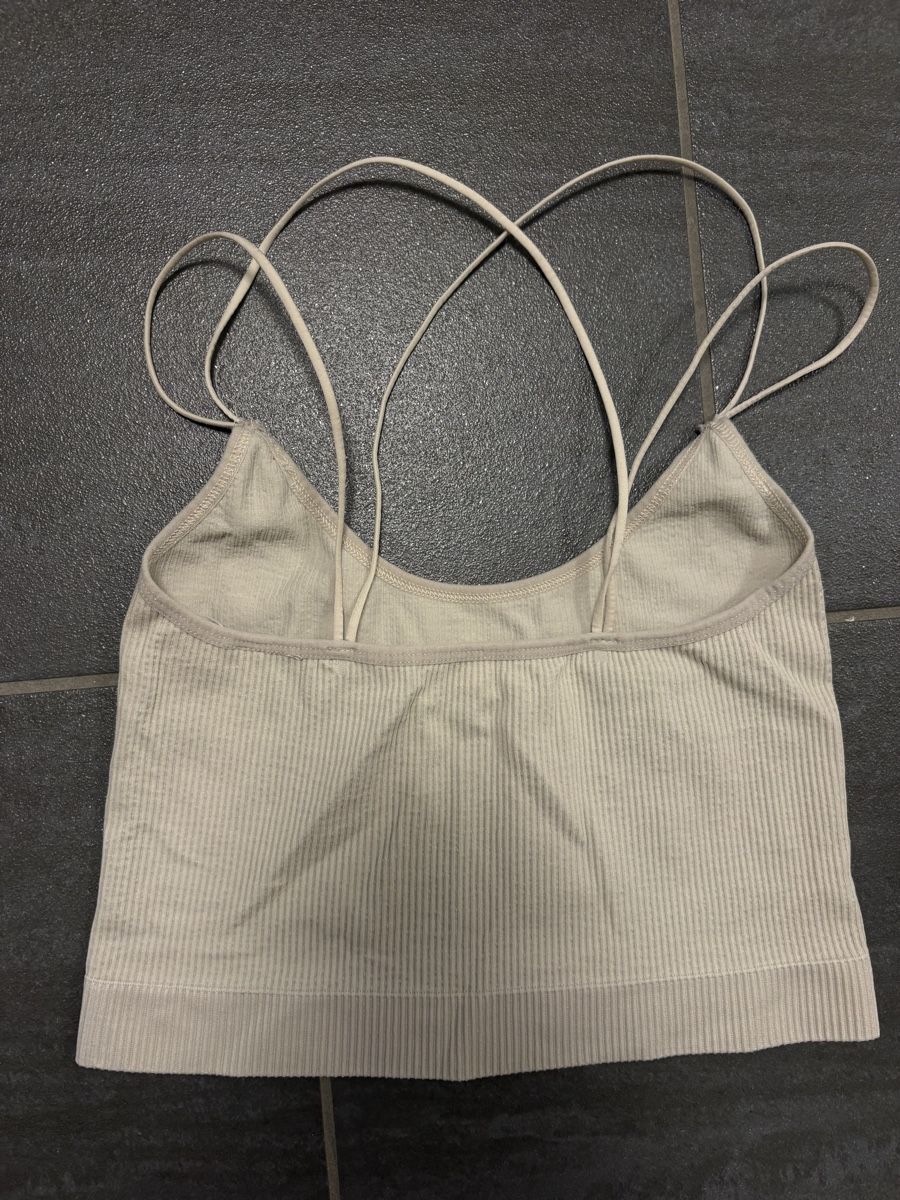 Urban Outfitters Tops: BDG Urban Outfitters Top M – Gebraucht aus Rümlang von svent 3