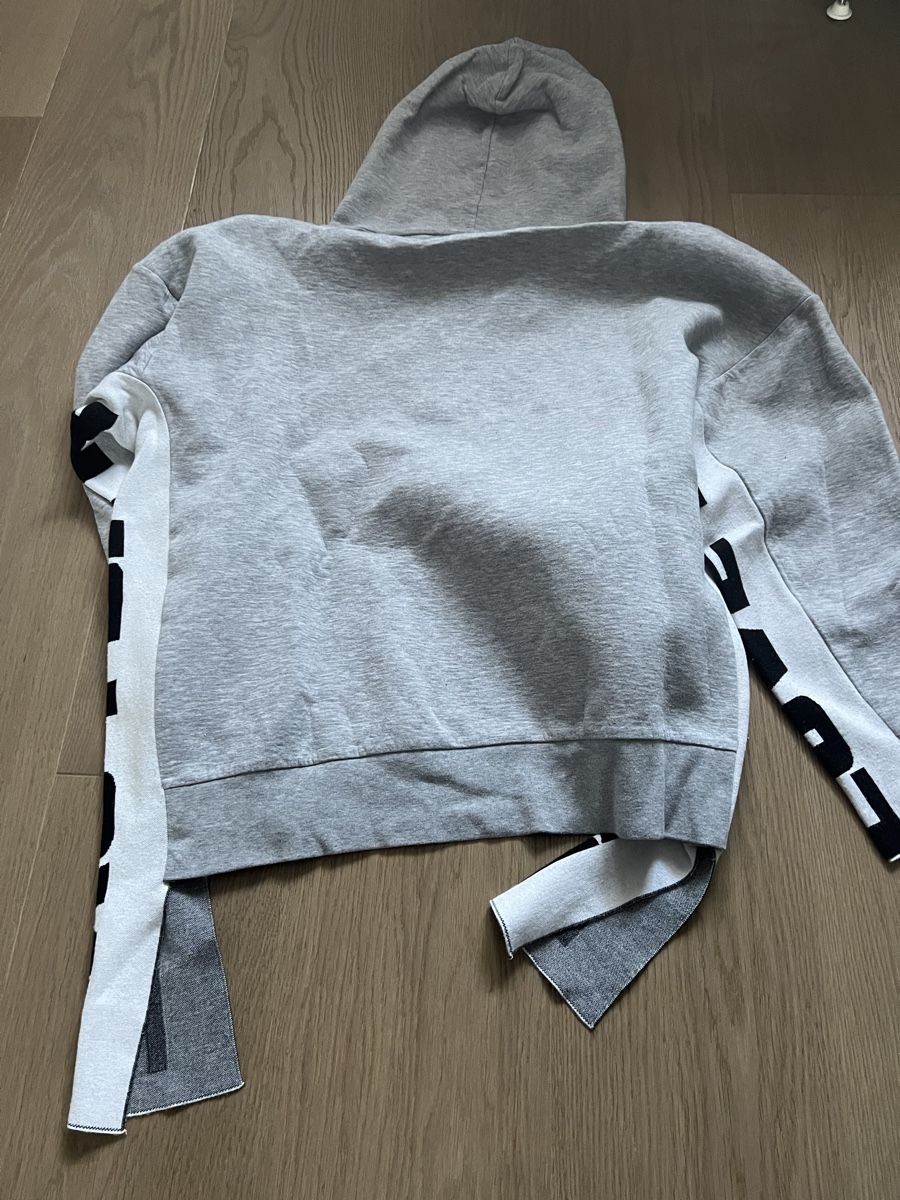 Maglioni & Felpe: Stella McCartney Hooodie, Grösse 36 – Usato da Basel venduto da RausindieNatur 4