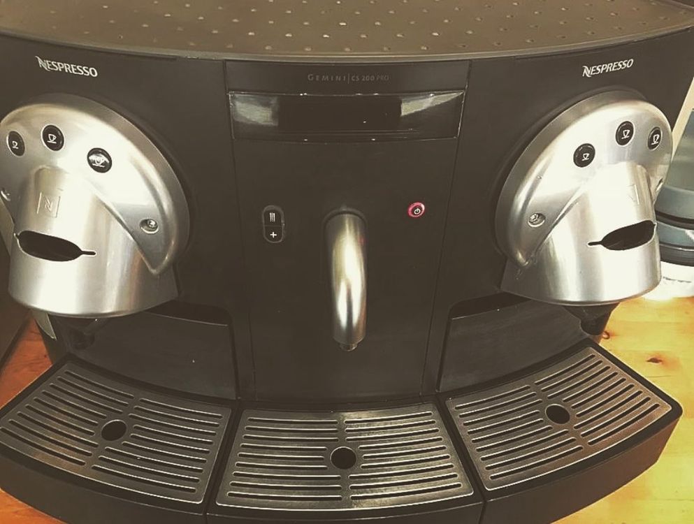 Nespresso Gemini CS200 Pro Puissance: 2410W