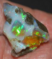 Edelstein L-8009 – Äthiopischer Feuer Opal 26x18mm 30.70 Kar