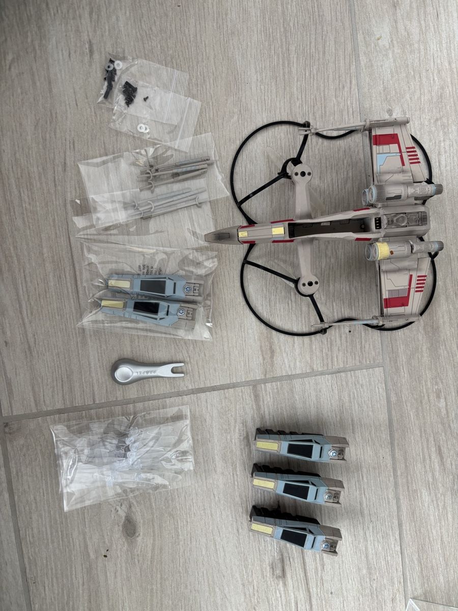 Kit di modellismo & Modellini statici: Drohne von StarWars mit Extras – Nuovo (secondo la descrizione) da Biel-Benken BL venduto da Pepsi23 1