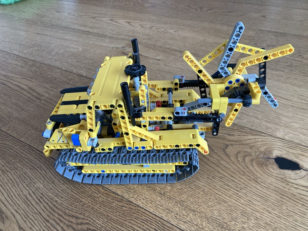 Lego Giocattoli: LegoTechnic Bulldozer – Usato da Eschenbach SG venduto da wangen01 1