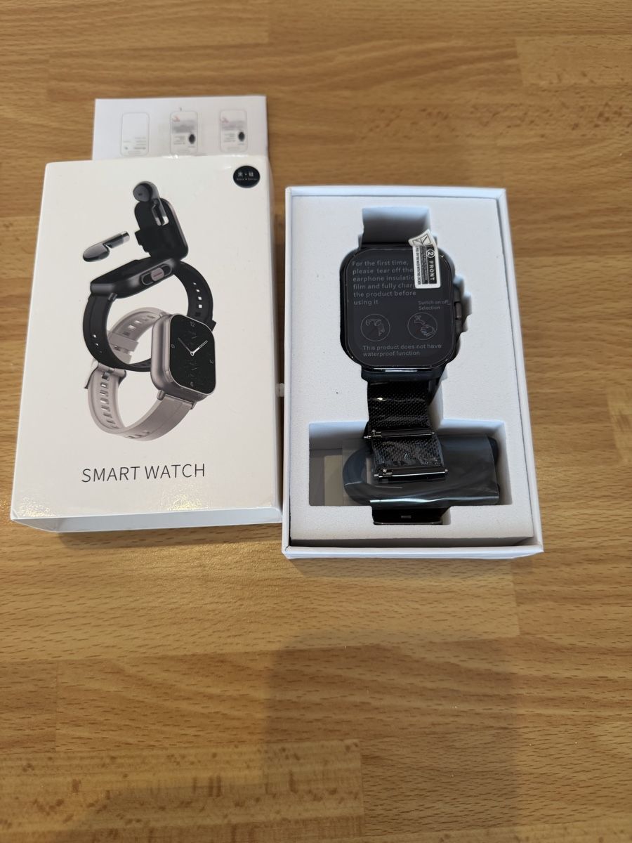 Smartwatch: SMARTWATCH CON CUFFIE INTEGRATE NUOVO – Nuovo e nell'imballaggio originale da Gordola venduto da Topino02