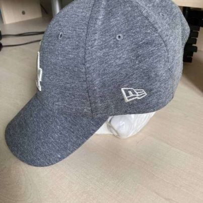 Sonstige Kleidung & Accessoires: Cap Mütze New Era LA grau – Gebraucht aus Emmenbrücke von nne_hm9j 1