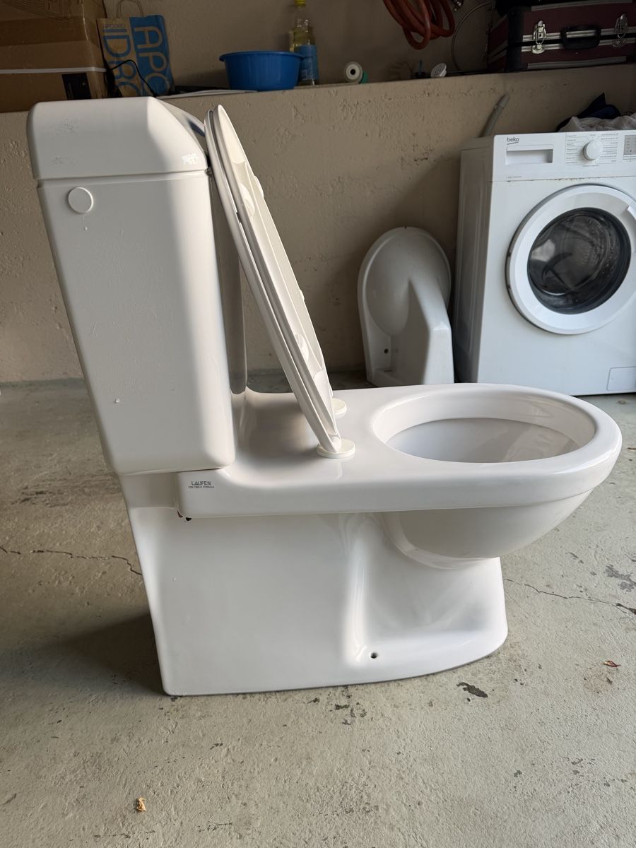 Laufen WC: Stand wc laufen – Usato da sargans venduto da arbon- 2