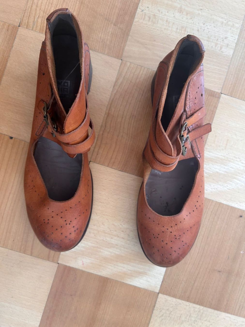 Moma Chaussures femmes: Chaussures MOMA 41 – D'occasion à La Chaux-de-fonds par _Felicita_ 2