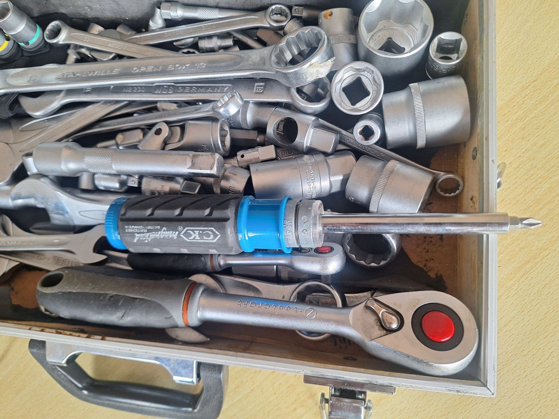 Alle Werkzeuge: Werkzeug Lot – Gebraucht aus Allschwil von SimulMagnis 2