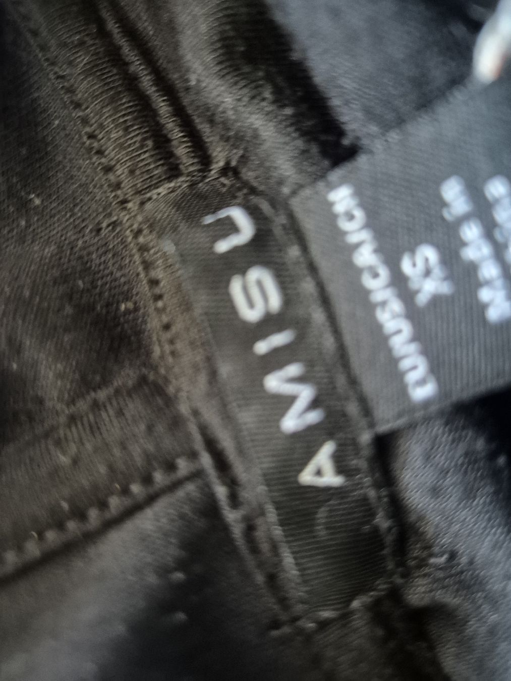 Pullover & Sweatshirts: A-MISU! Schwarzer Hoodie, Grösse XS – Neu (gemäss Beschreibung) aus Unterägeri von Idecurtins 2