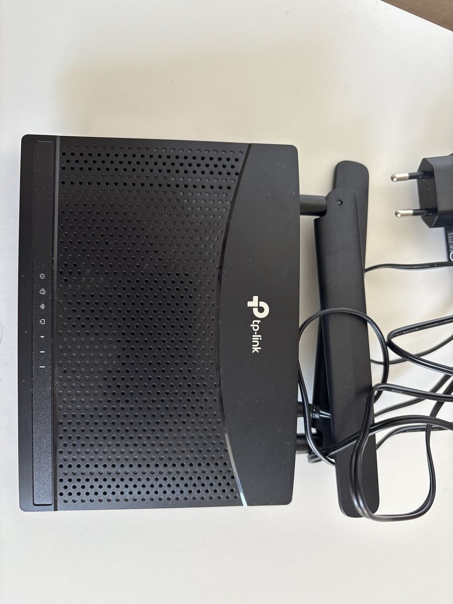 TP-Link TL-MR100: 4G LTE Router für SIM Karte (Gebraucht) in Basel für ...