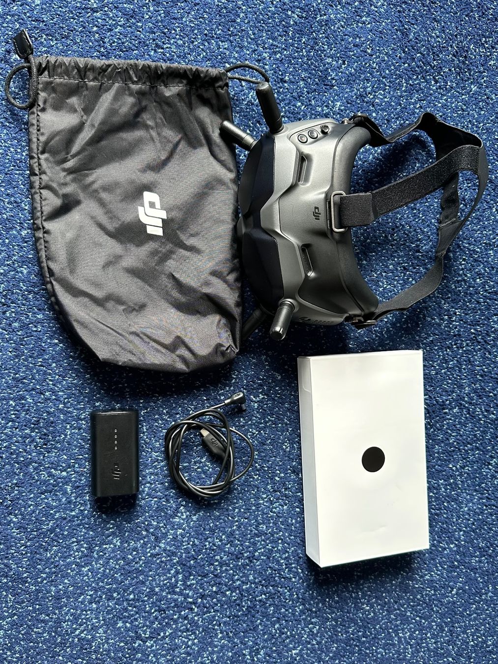 DJI VR Brille: DJI FPV Goggles V2 neuwertig – Gebraucht aus Zermatt von yan_yh9r 4
