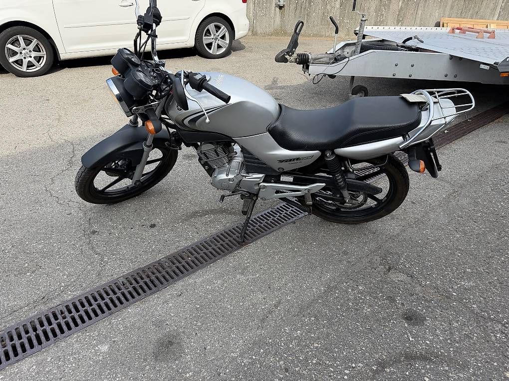 Strada: Yamaha YBR 125 – Usato da Orpund venduto da erm_5fk2 4