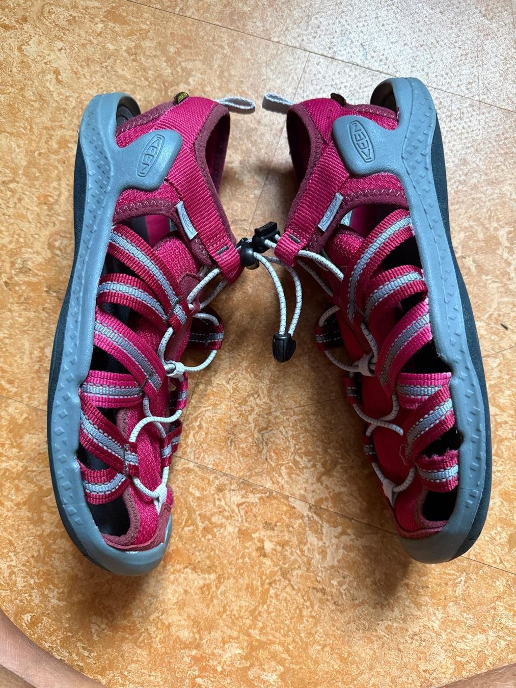 Keen Herrenschuhe: Schuhe – Gebraucht aus Flawil von Stella_3 3