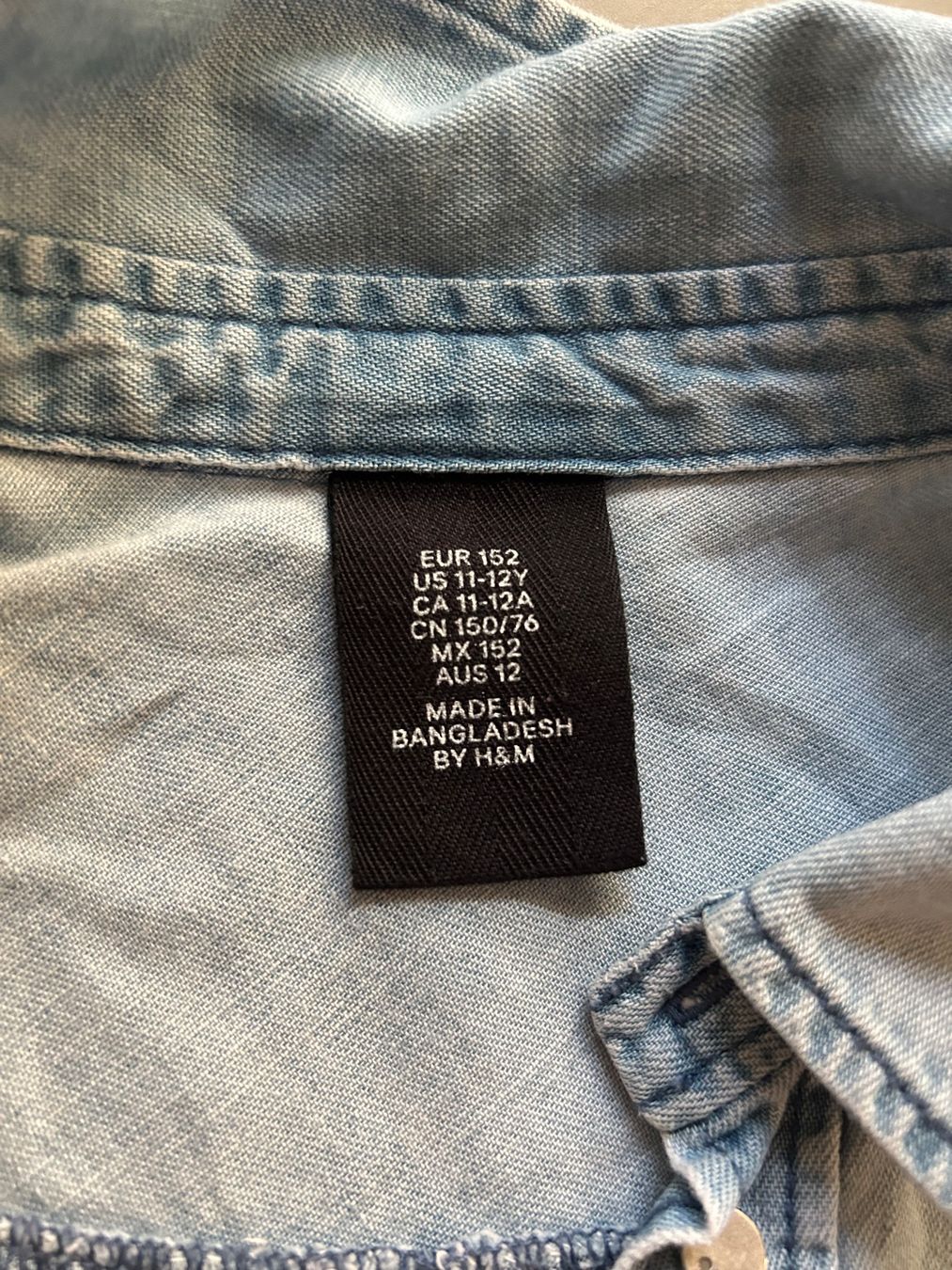 H&M Hemden: Chemise en jean – Gebraucht aus Founex von etswang 2