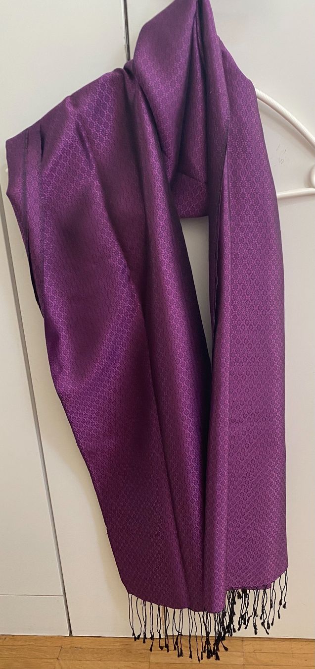 Foulard & Sciarpe: Wunderschöner Seiden Schal.! 🌸 – Nuovo (secondo la descrizione) da Opfikon venduto da Luis144