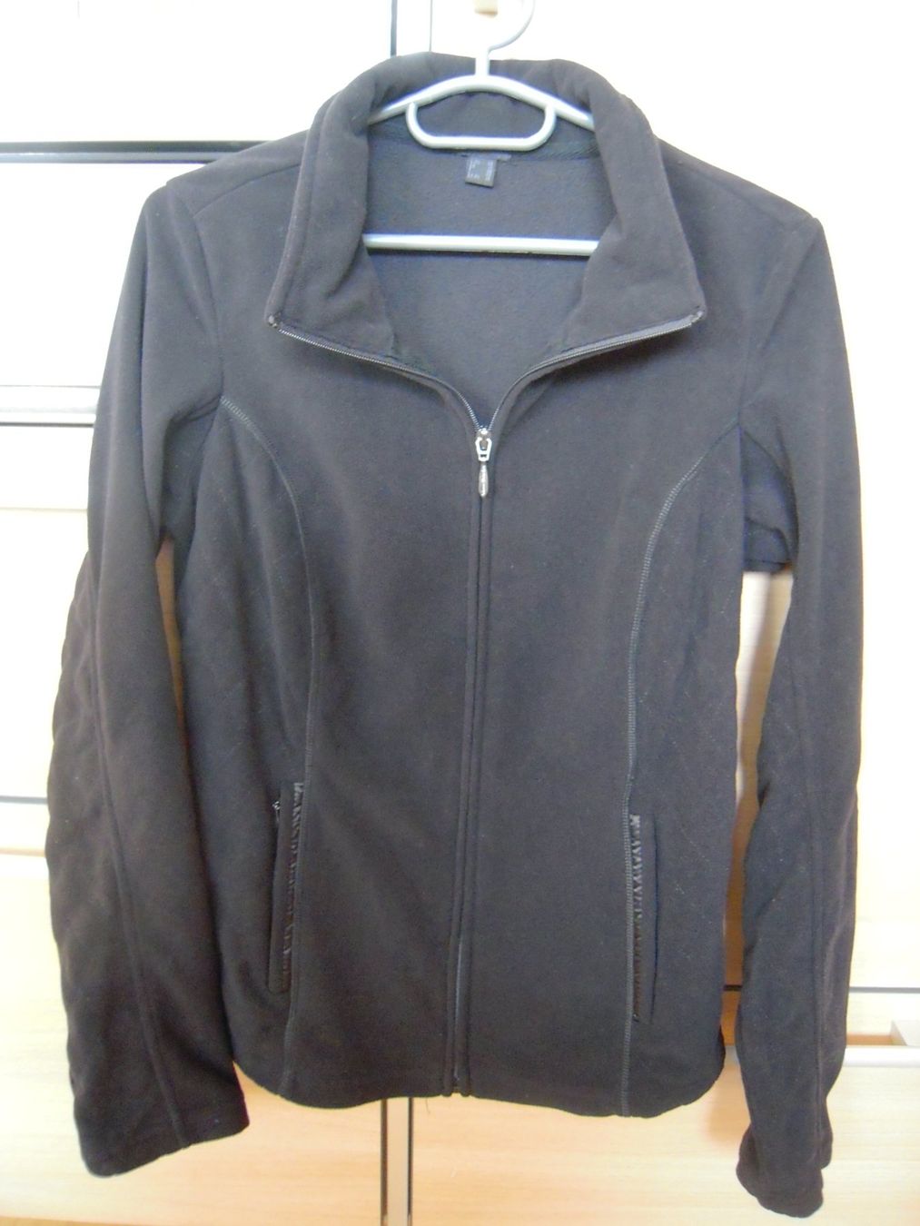 Pulls & Sweat-shirts: Fleecepullover schwarz von Tchibo Gr 36 – Neuf (Voir description) à Uzwil par visions77