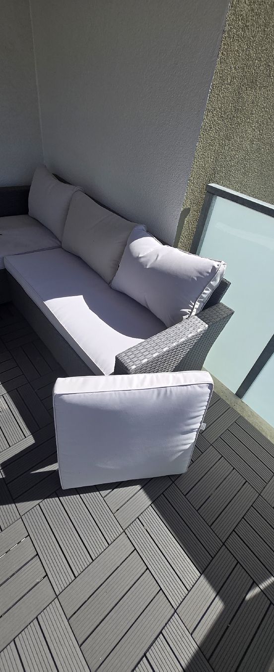 Divani: Lounge Set Rattanoptik mit Tisch gebraucht – Usato da Neuenhof venduto da archia 4