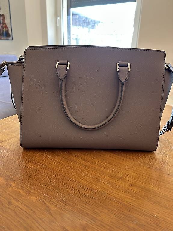 Borse da donna: Michael Kors Selma Medium - Pearl Grey – Usato da Arogno venduto da alt_g2f2 2