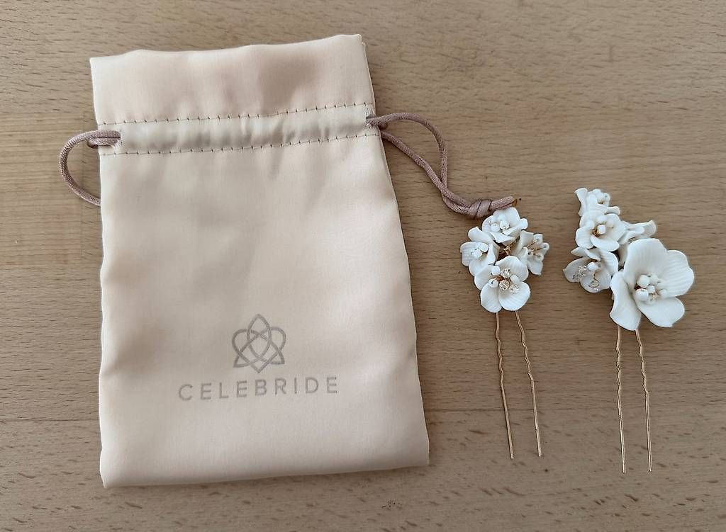 Accessori per capelli: Celebride Haarnadeln mit Emailblumen & Perlen  Neu – Usato da Liestal venduto da Schatzsucher90