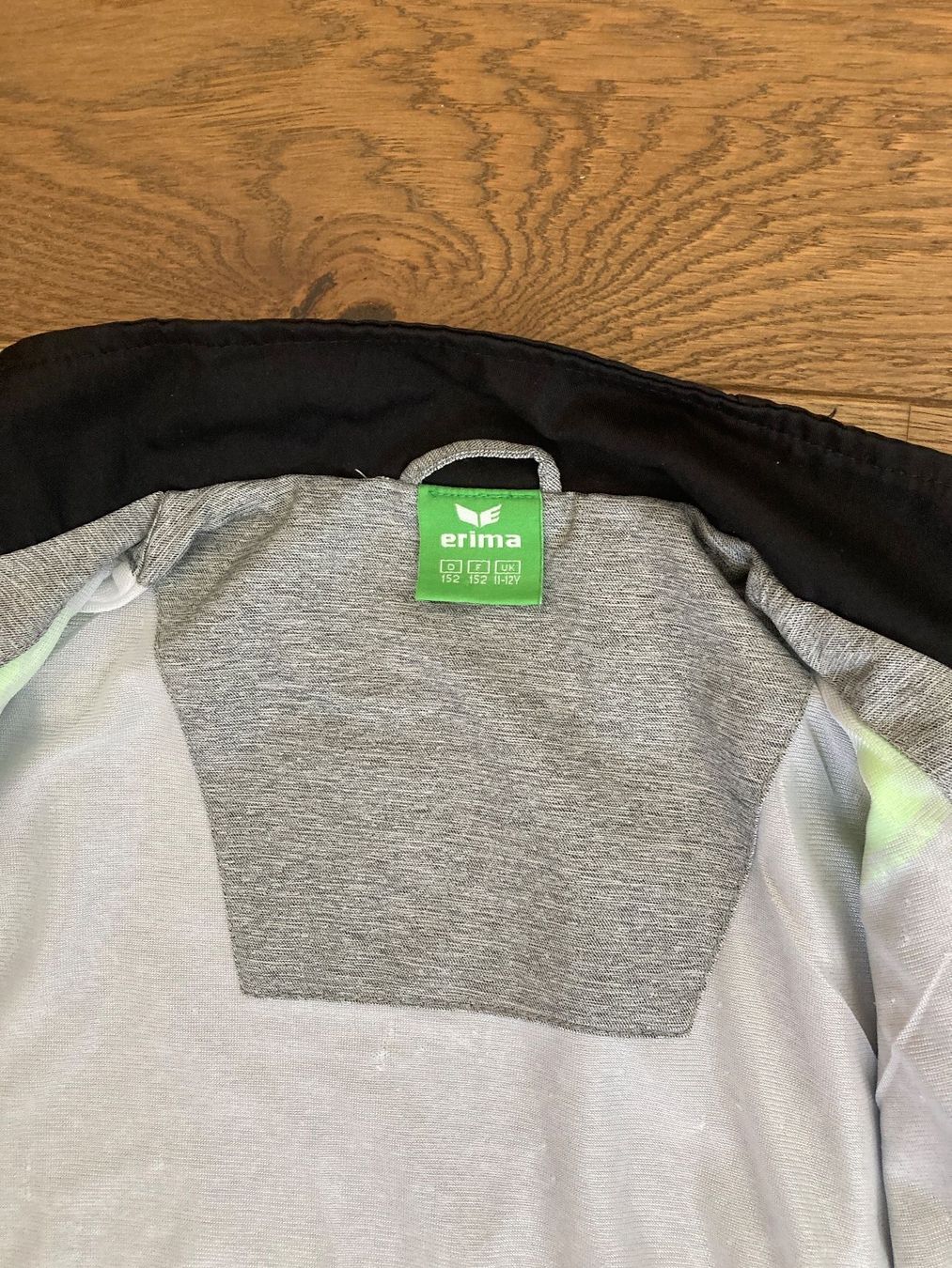 Erima Giacche: Sportjacke / Trainerjacke Gr. 152 – Nuovo (secondo la descrizione) da Zollikofen venduto da gamel01 2