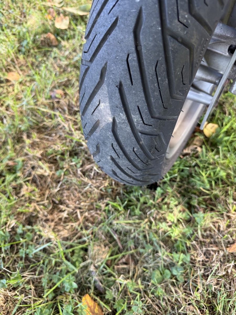 Piaggio Scooter: PIAGGIO FLY 125 CC – Usato da Winterthur venduto da Fabio_46 4