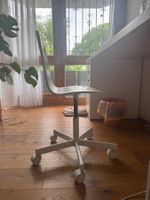 Weisser Drehstuhl / Kinderstuhl