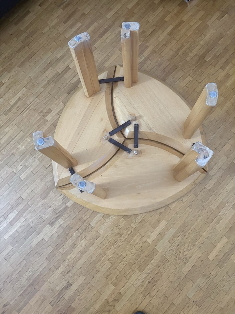Tables: Table basse design  – D'occasion à petit lancy par FerreiraLuis 1