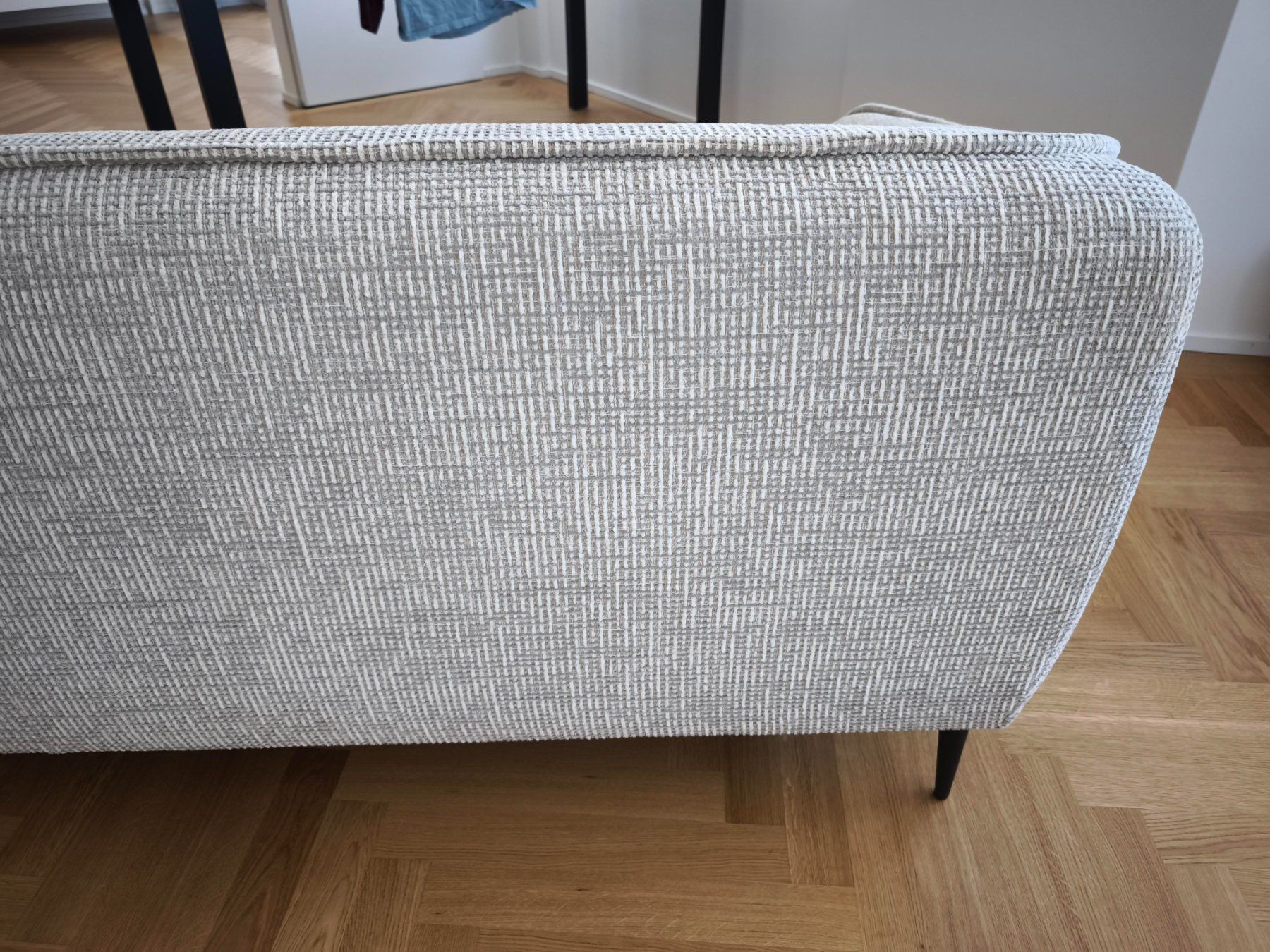 Livique Divani: Sofa "Fady", Grau-Weiss, 3-Sitzer – Usato da Zürich venduto da Everest85 4