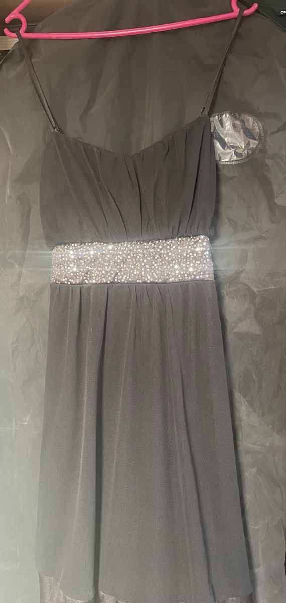 Vestiti: Kleid – Usato da Sarn venduto da pla_mb5v