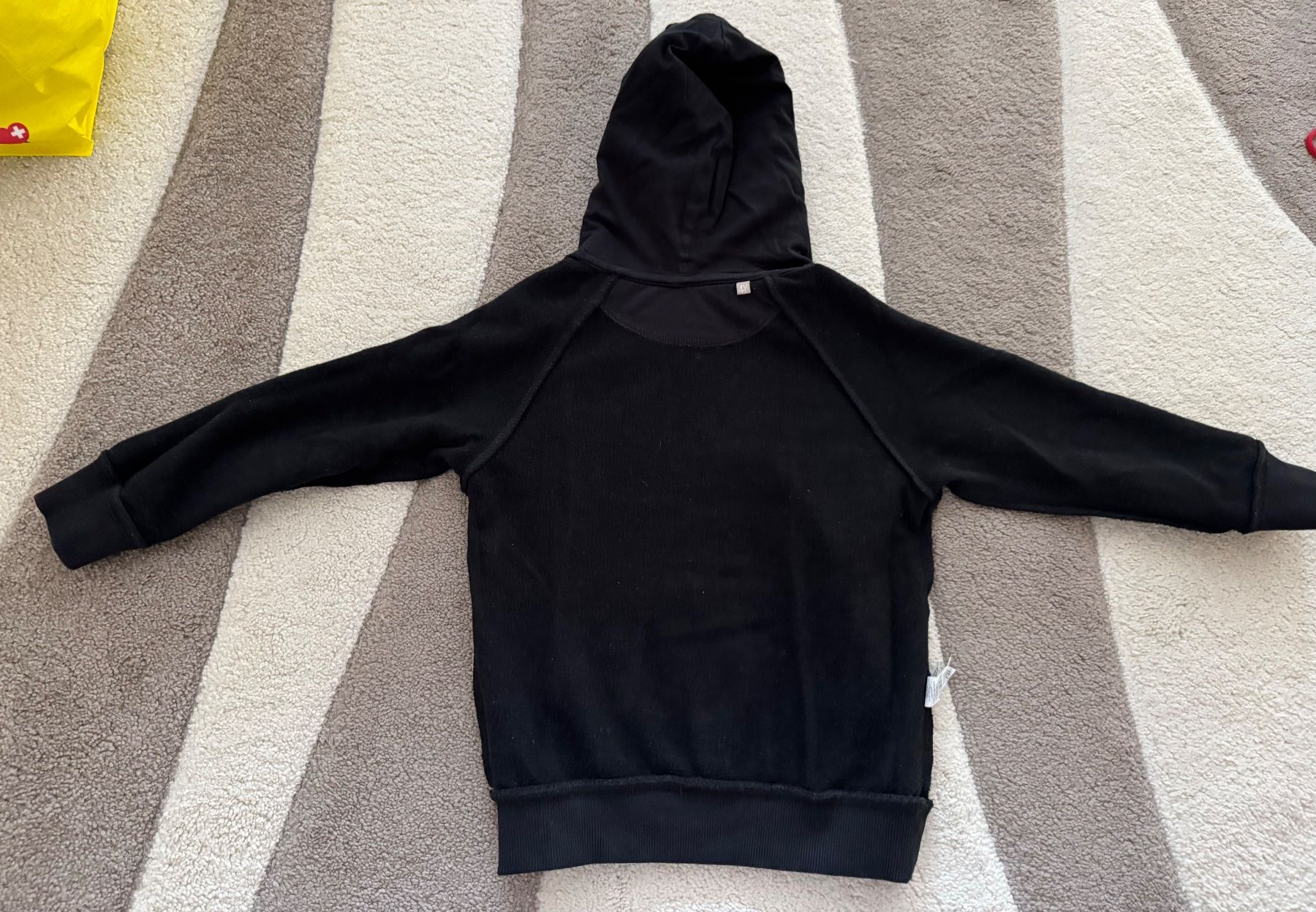Pulls et sweat-shirts: PULLOVER (SWEATSHIRT) – D'occasion à Zürich par Mina_09 3