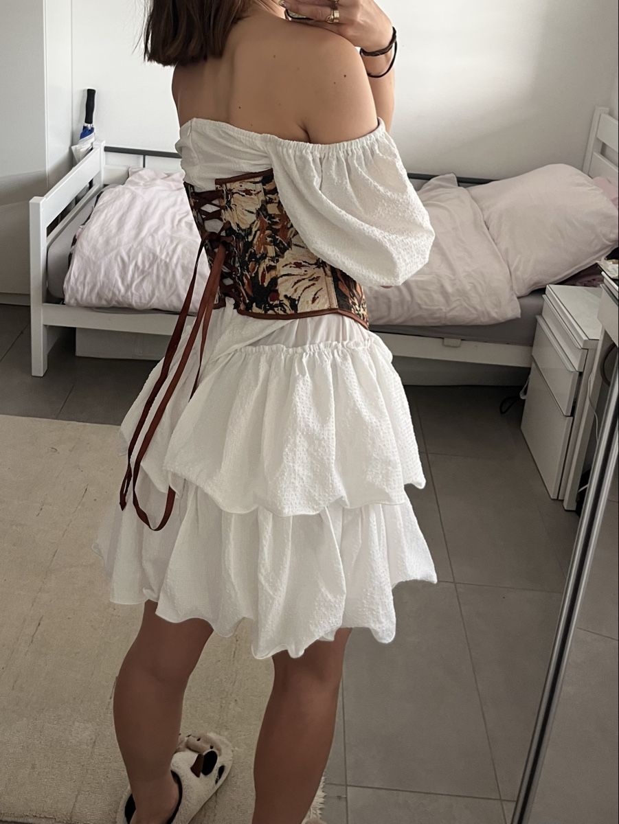 Vestiti: Robe Pretty Little Thing taille M – Nuovo (secondo la descrizione) da Aigle venduto da sow_m7gm 5