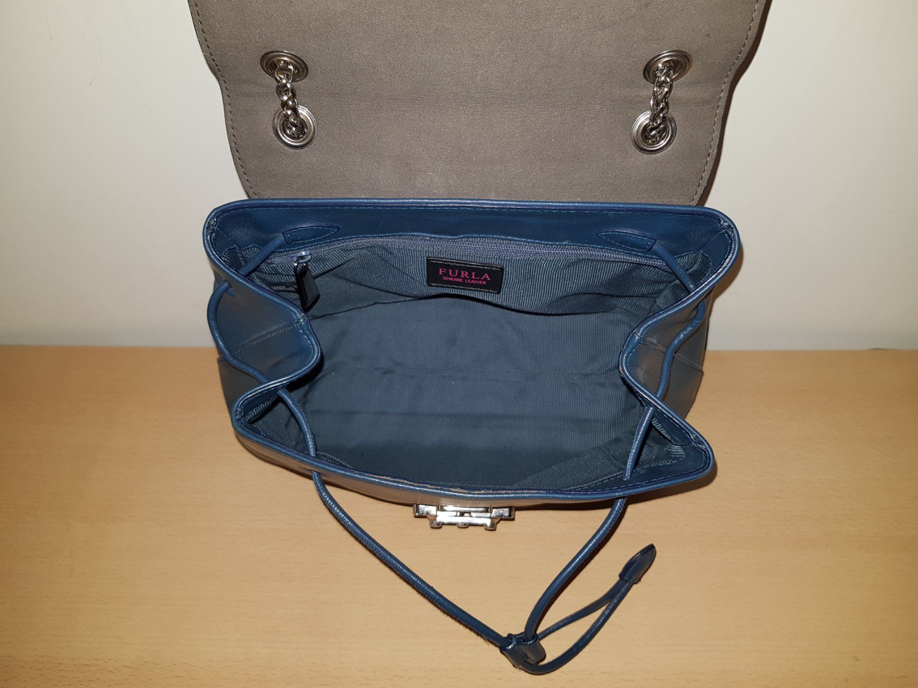 Furla Rucksäcke: Furla Leder Rucksack in Petrol – Gebraucht aus Basel von Birs868 9