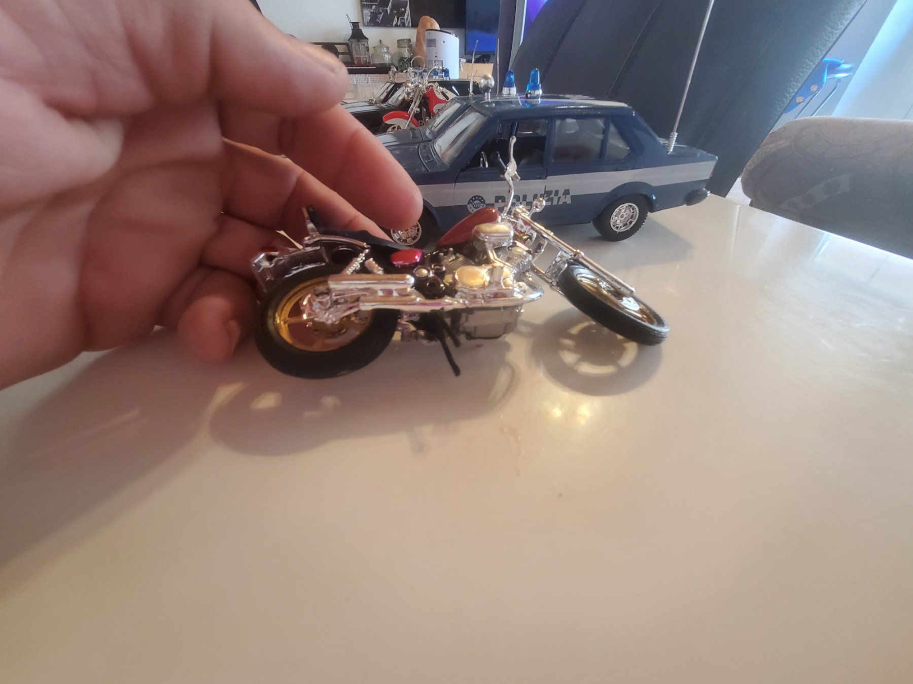 Kit di modellismo & Modellini statici: Yamaha Chopper Modell Motorrad 1:24 – Usato da Balsthal venduto da redcarpet 2