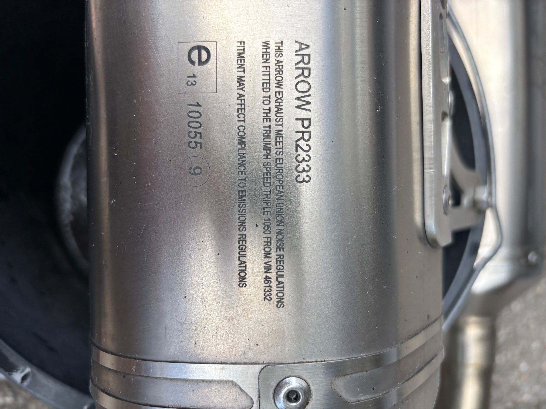 Triumph Accessori per altri veicoli: Triumph Speed Triple 1050 Arrow Auspuff – Usato da Zürich venduto da cojahubi 1