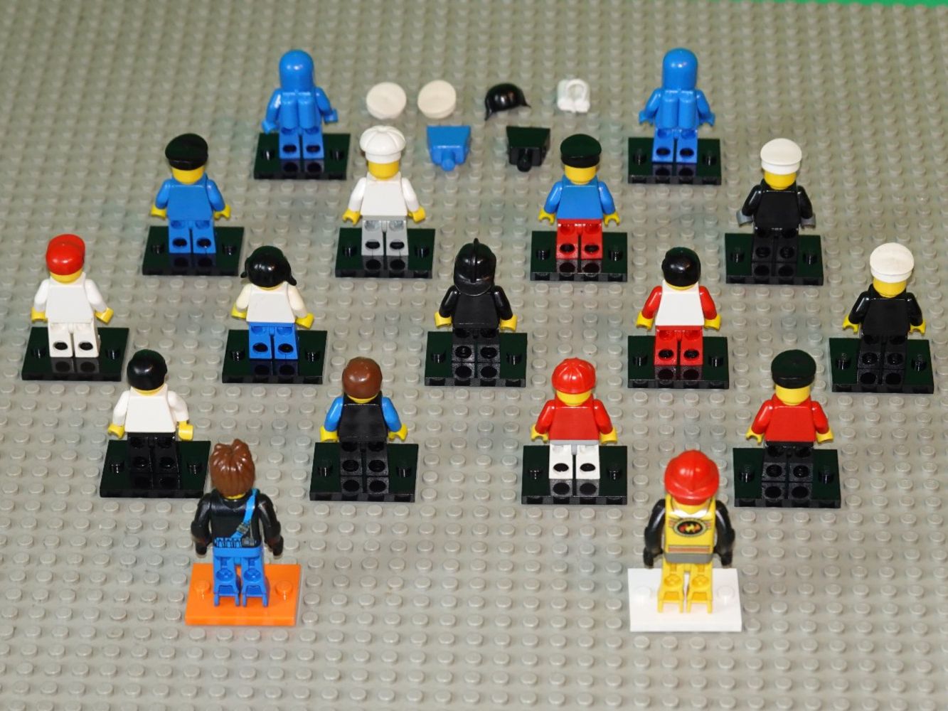 Lego Giocattoli: LEGO Minifiguren 17 Stück – Usato da Basel venduto da iwakuni 1